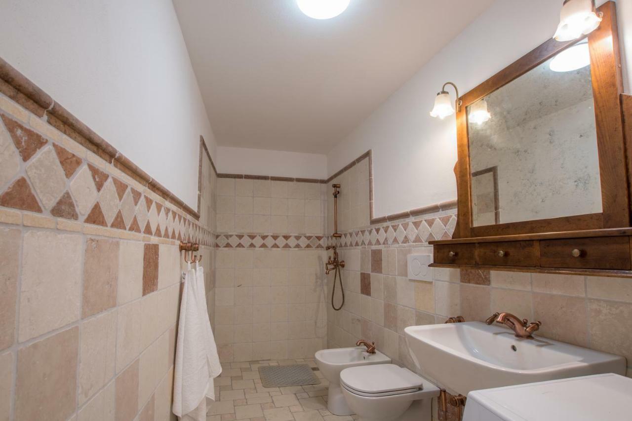 Lana House With Apartments Petrovija Ngoại thất bức ảnh