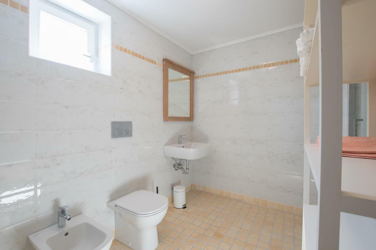 Lana House With Apartments Petrovija Ngoại thất bức ảnh