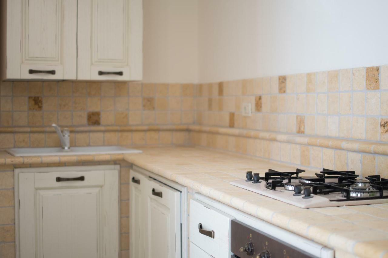 Lana House With Apartments Petrovija Ngoại thất bức ảnh