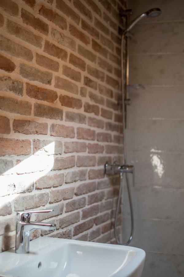 Lana House With Apartments Petrovija Ngoại thất bức ảnh